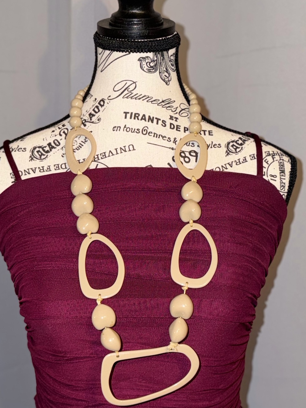 Neutral Beige Modern Link Necklace for Women